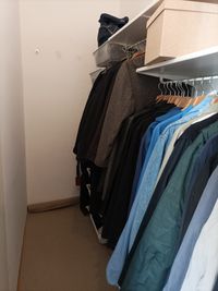 Ordnung im Kleiderschrank nachher